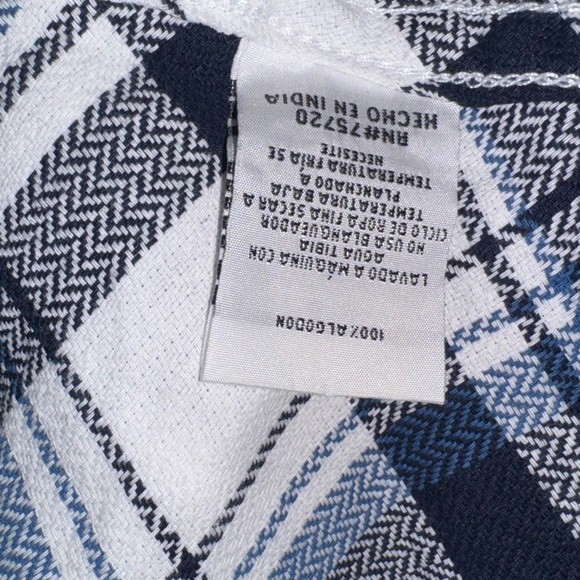 BKE Standard Fit Snap Button Flannel Shirt - Blue, White & Black Plaid size M - Picture 4 of 5